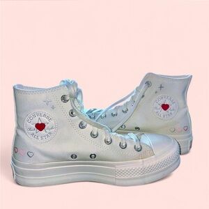Platform Chuck Taylor’s Converse 💗
